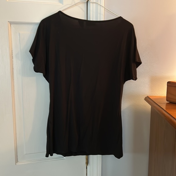 Basic black blouse - Picture 4 of 4